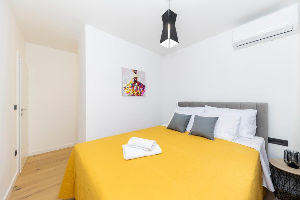 Apartment Marianne , Parking Free , 2 Bedroom & 2 Bathroom , Modern & Cozy Задар Екстериор снимка