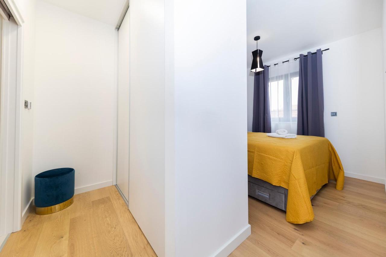 Apartment Marianne , Parking Free , 2 Bedroom & 2 Bathroom , Modern & Cozy Задар Екстериор снимка